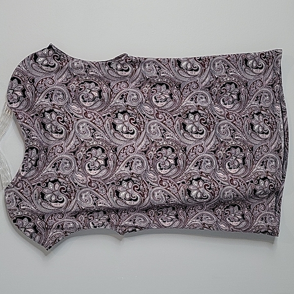 Ann Taylor Paisley Cap Sleeve black & burgundy red BLouse pleated neck Large - Picture 5 of 6